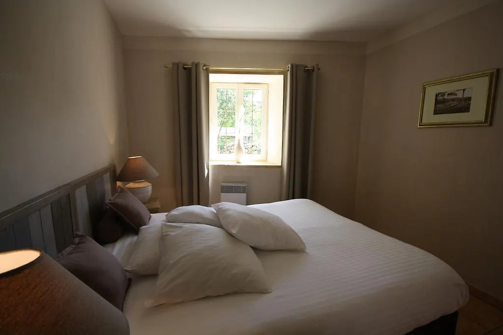 Logis Hotel Restaurant Le Domaine De L'Eau Vive Largentiere