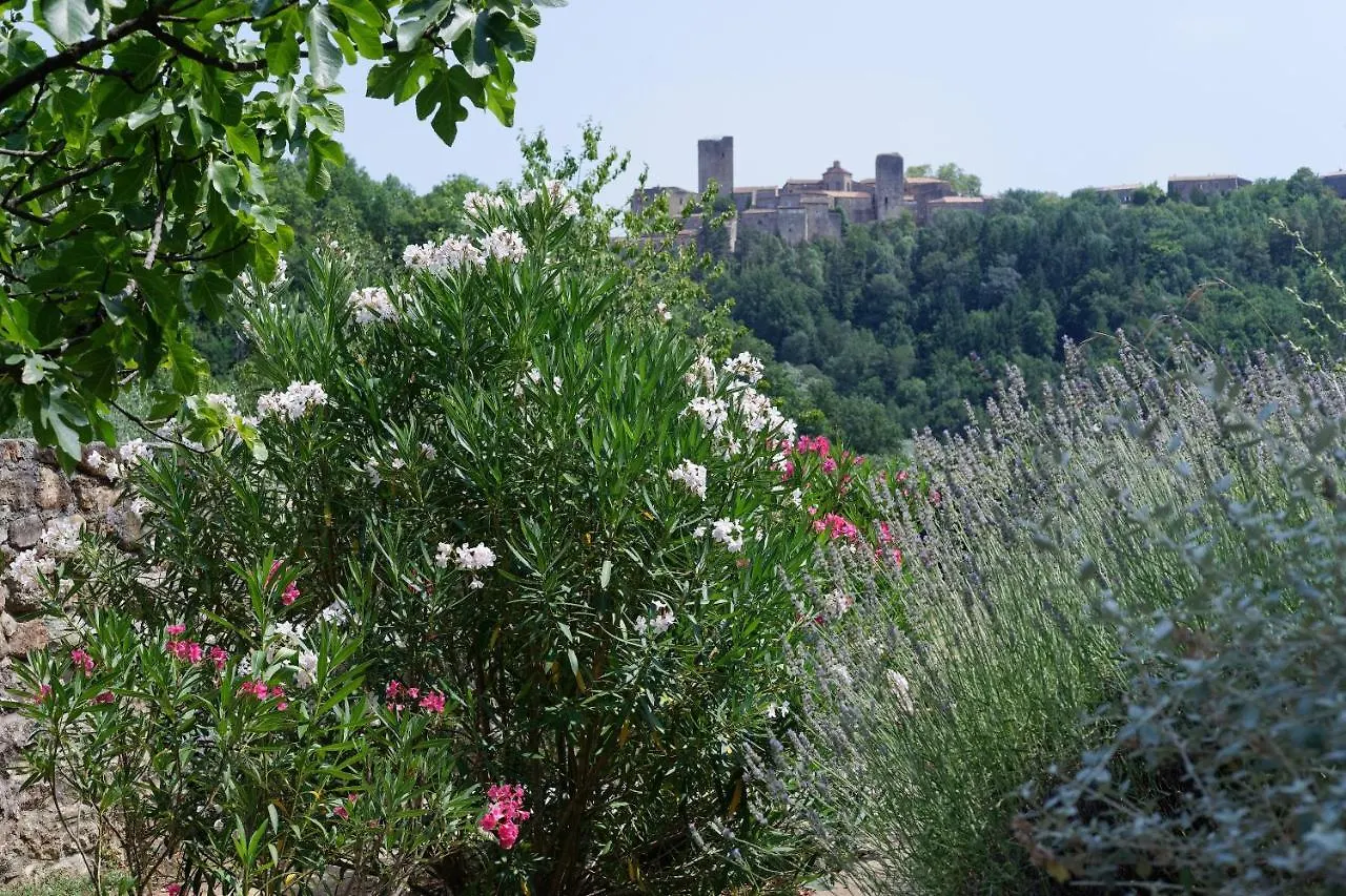 Logis Hotel Restaurant Le Domaine De L'Eau Vive Largentiere